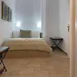 Heliotropio & Ξενοδοχείο με διαμερίσματα 4*