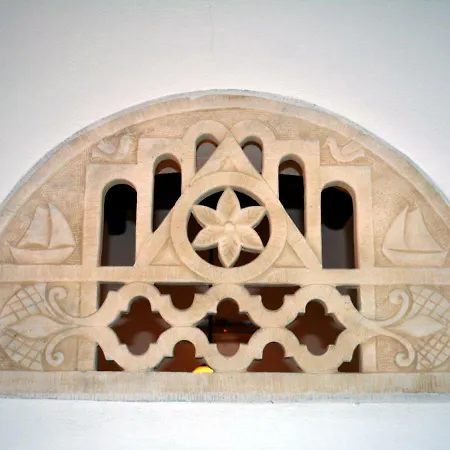 Heliotropio & Lägenhetshotell Pollonia